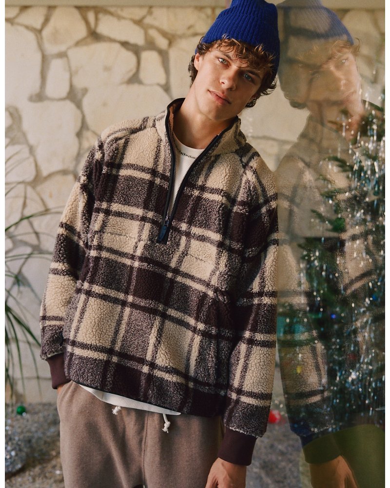AE Sherpa Fleece Quarter-Zip Sweatshirt