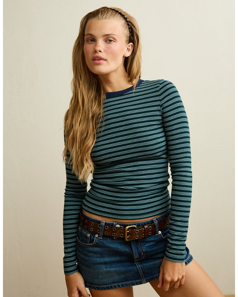 AE Cozy Crew Neck Long Sleeve T-Shirt